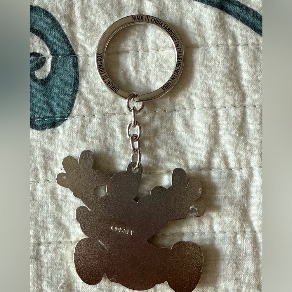 Disney Happy Mickey Mouse Keychain NWOT - Picture 8 of 8